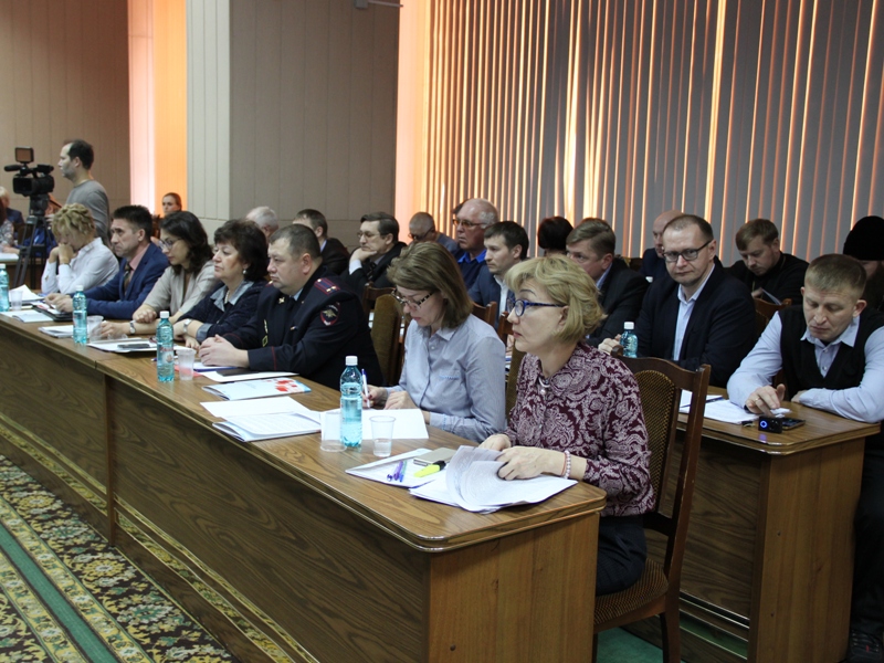 socializ_010319_3.jpg socializ_010319_3.jpg