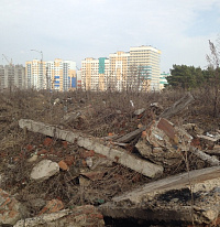 В Рудничном районе оттаяла свалка и начала расширяться В Рудничном районе оттаяла свалка и начала расширяться
