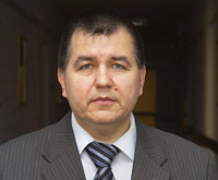Заместитель губернатора по ЖКХ Дмитрий Кудряшов: Если не устраивает вода в кране, люди приобретают бутилированную воду Заместитель губернатора по ЖКХ Дмитрий Кудряшов: Если не устраивает вода в кране, люди приобретают бутилированную воду