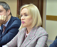 Студенты сельхоз института в Кузбассе просят Президента отстранить ректора Екатерину Ижмулкину Студенты сельхоз института в Кузбассе просят Президента отстранить ректора Екатерину Ижмулкину